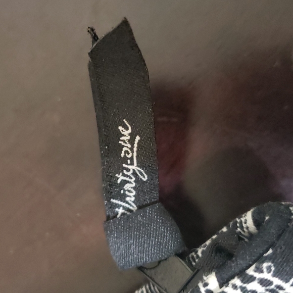 Thirty One Makeup Travel Bag - Picture 5 of 5